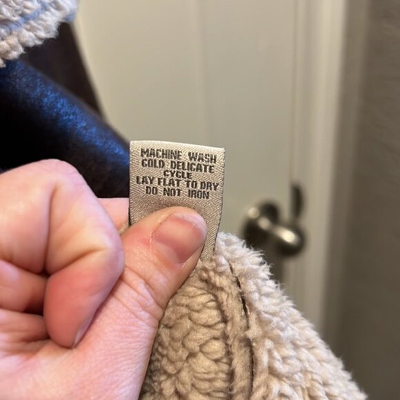 JOHNNY WAS Pete & Greta Coat - Picture 5 of 6